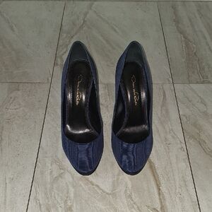 Oscar de la Renta Navy Heels